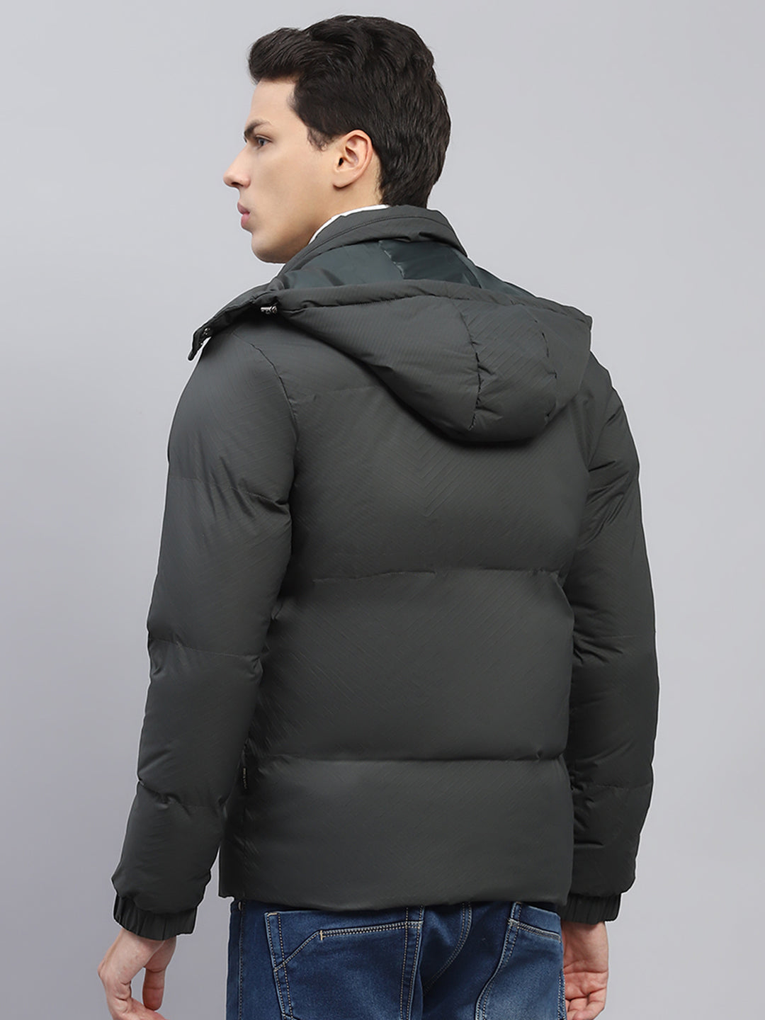 Men Green Solid Detachable Hood Full Sleeve Jacket