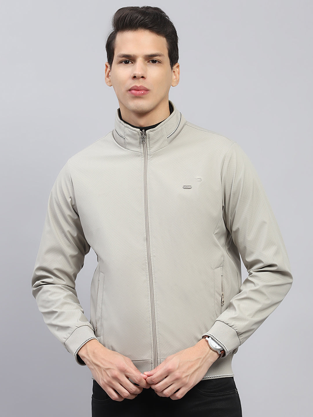Men Green Solid Mock Neck Full Sleeve Reversible Jacket