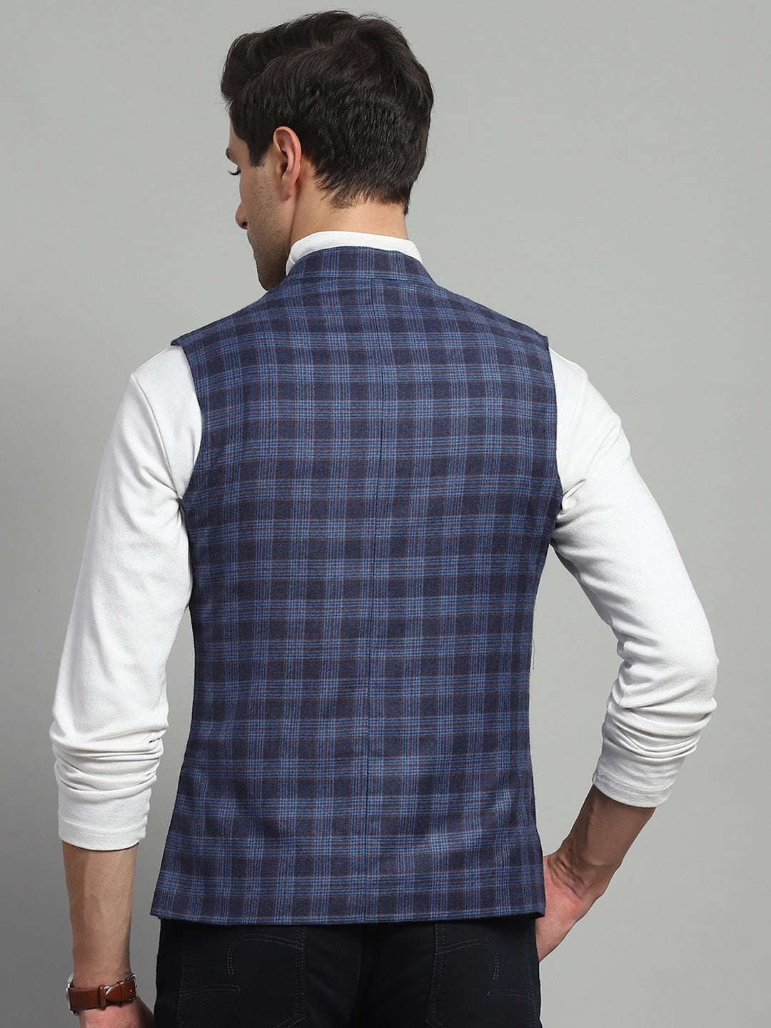 Luxuria Men Blue Solid Band Collar Sleeveless Jacket