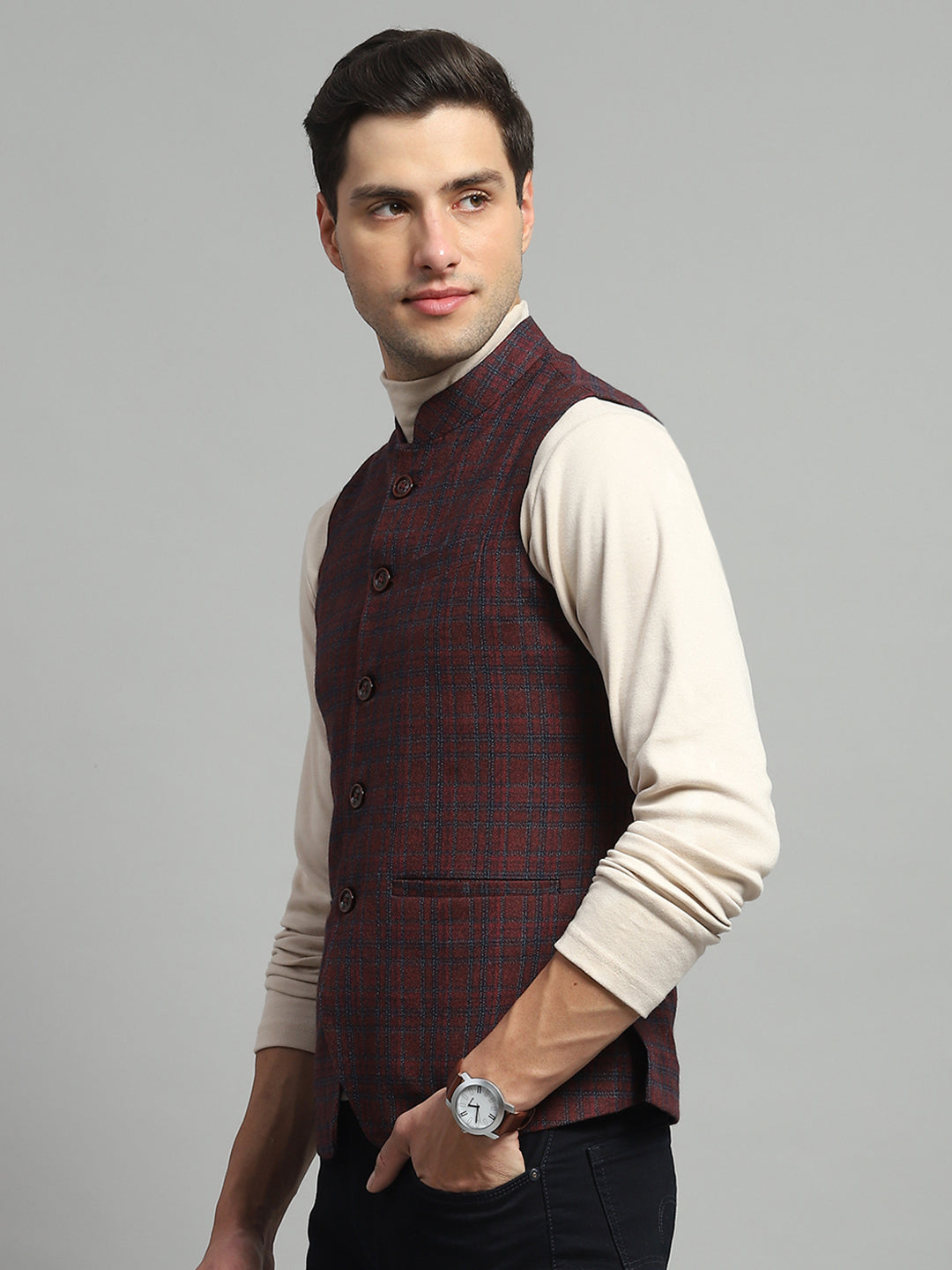 Luxuria Men Maroon Solid Band Collar Sleeveless Jacket