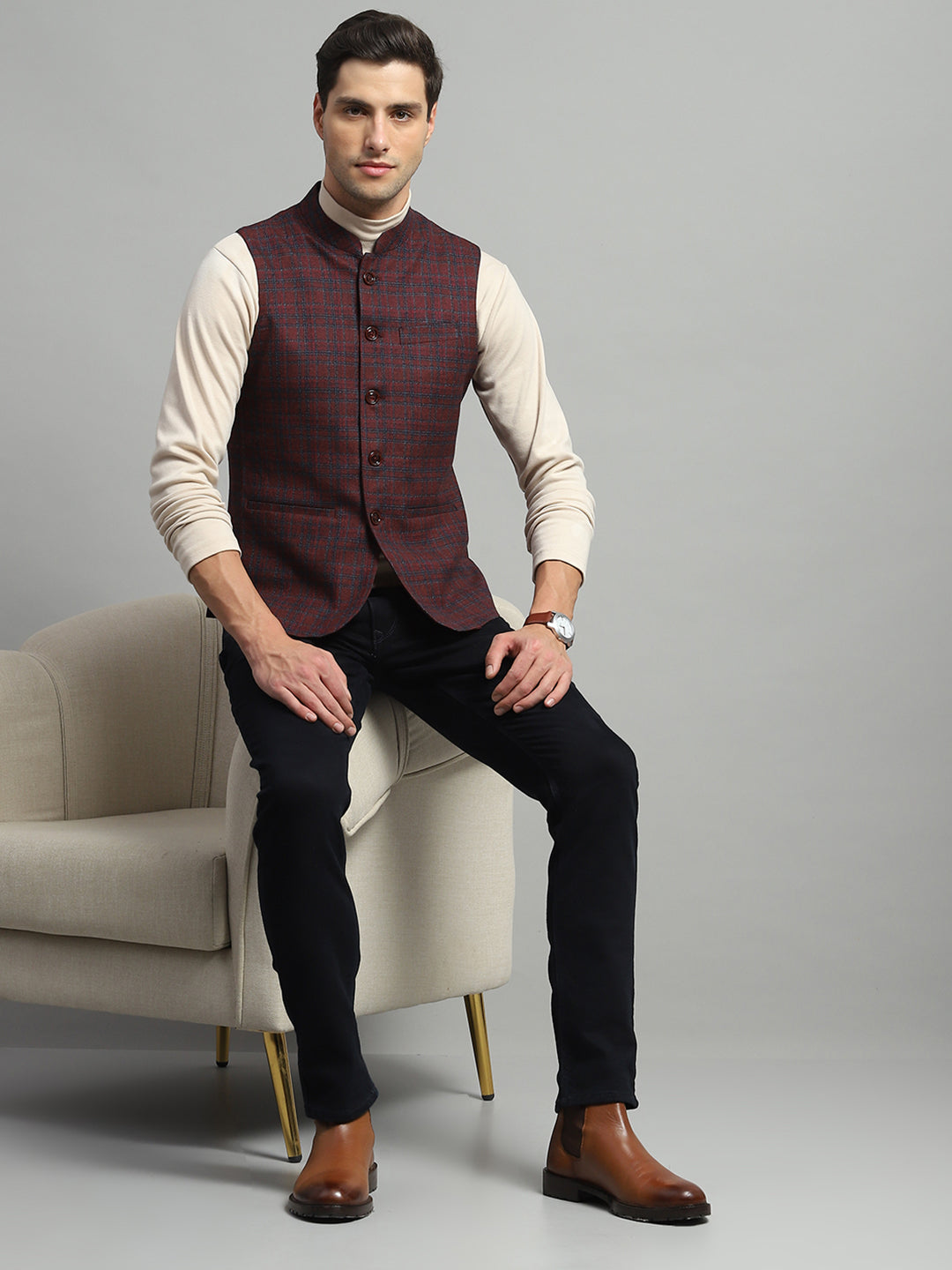 Luxuria Men Maroon Solid Band Collar Sleeveless Jacket