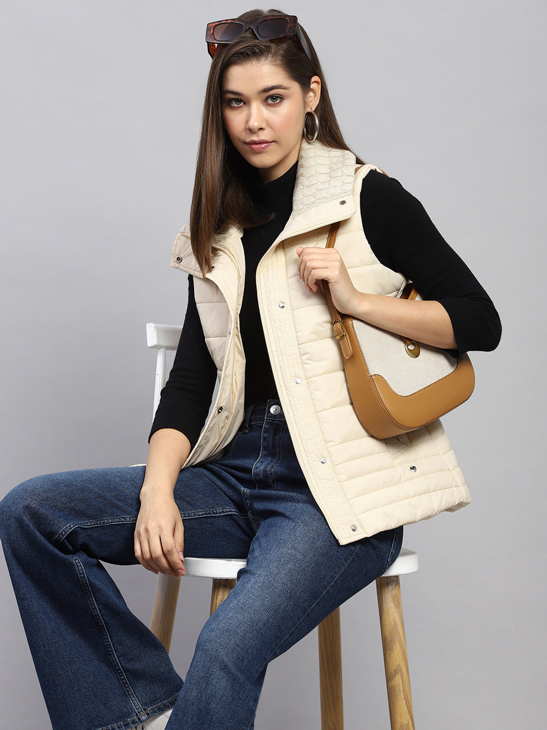 Women Cream Solid Collar Sleeveless Jacket