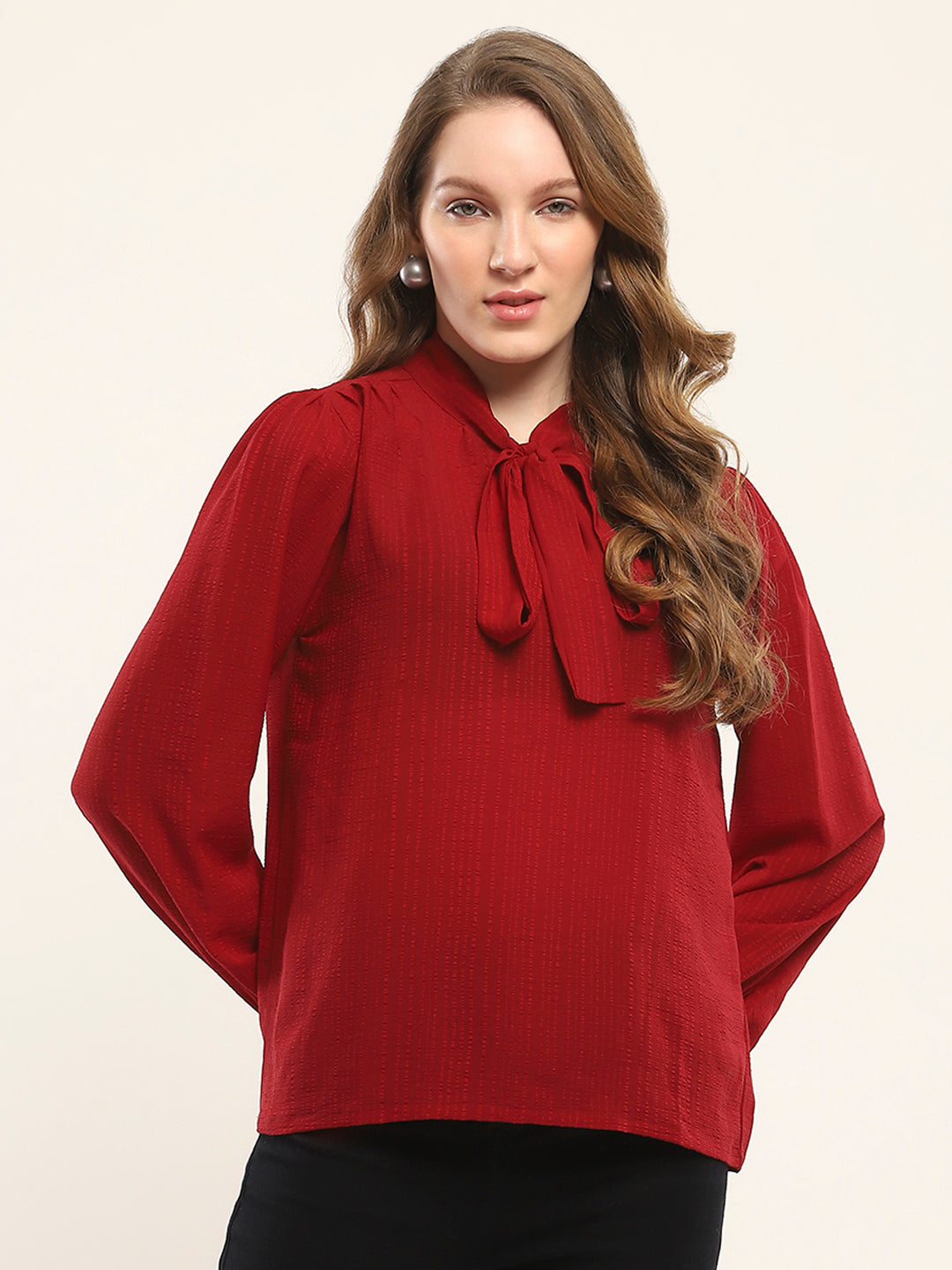 Women Maroon Solid Round Neck Full Sleeve Winte Top