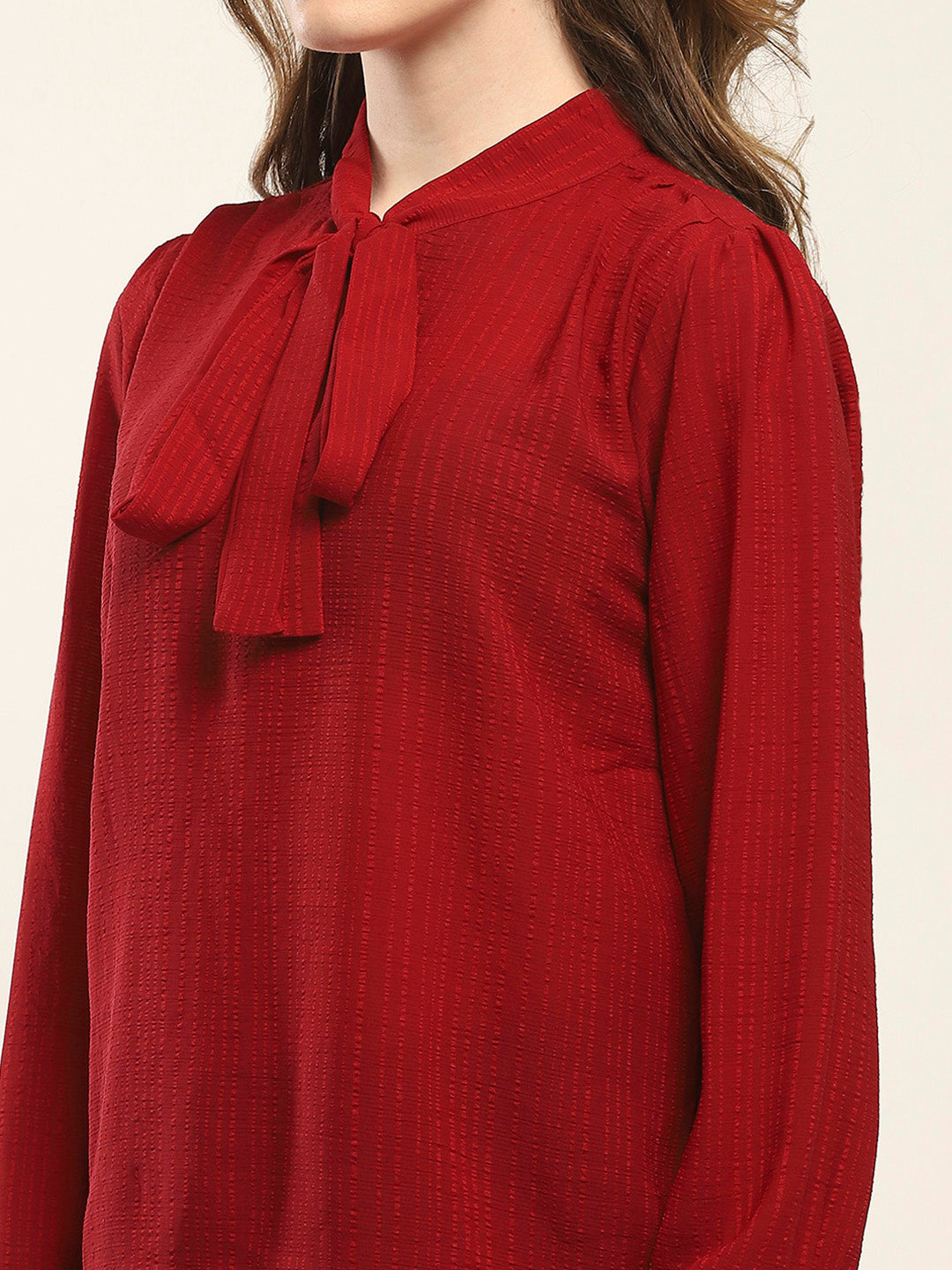 Women Maroon Solid Round Neck Full Sleeve Winte Top