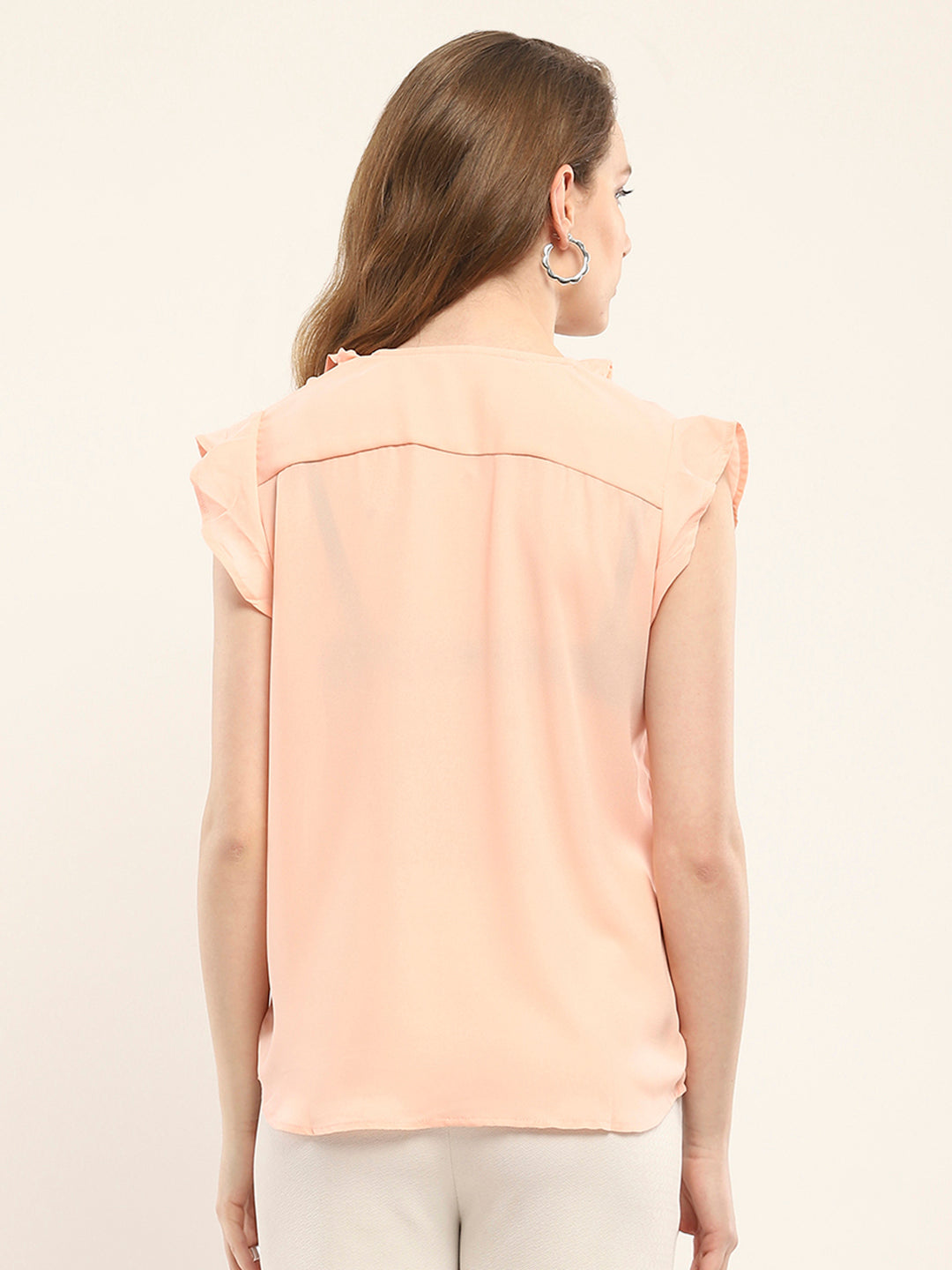 Women Peach Solid V Neck Sleeveless Winte Top