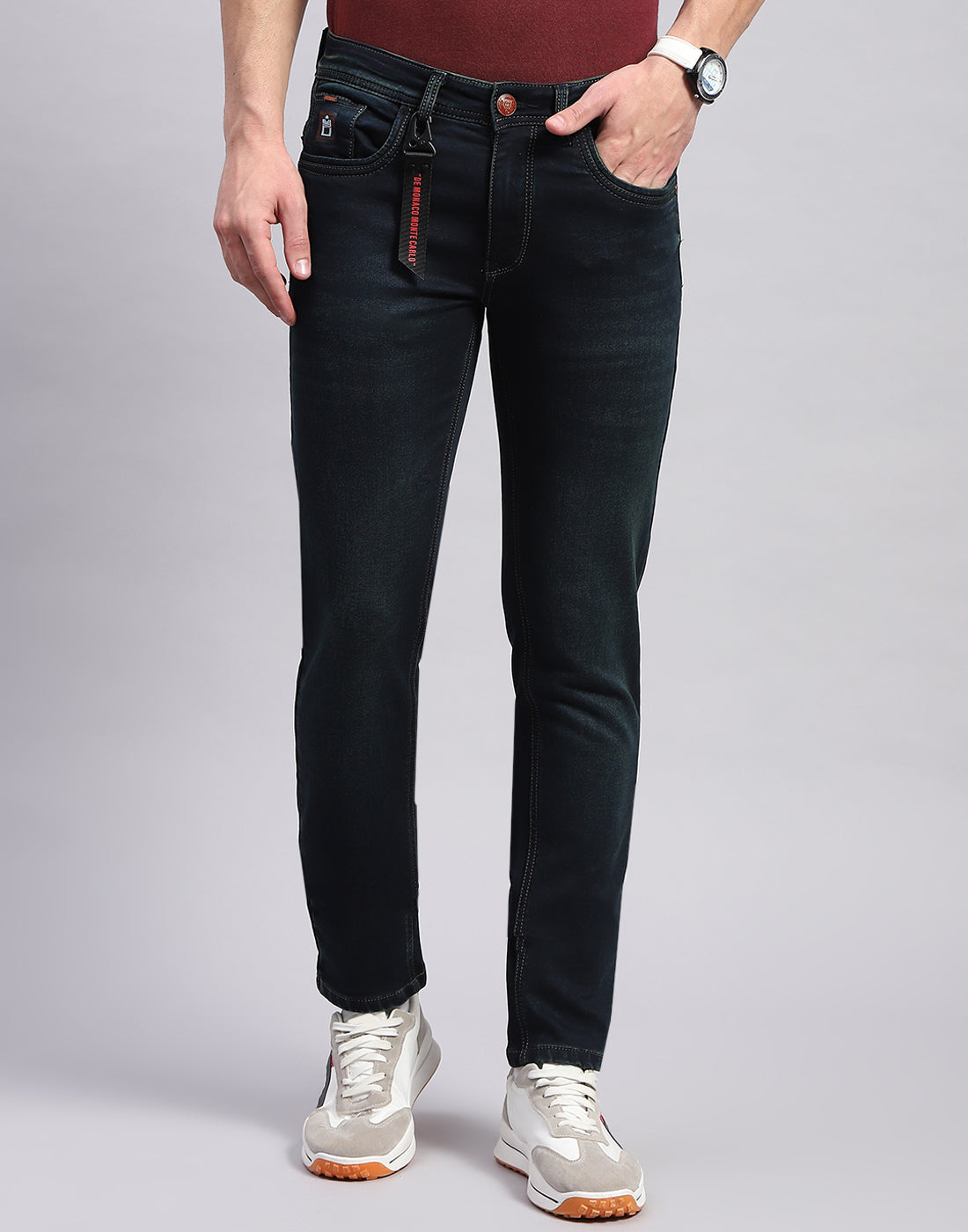 Men Blue Light Wash Narrow Fit Denim