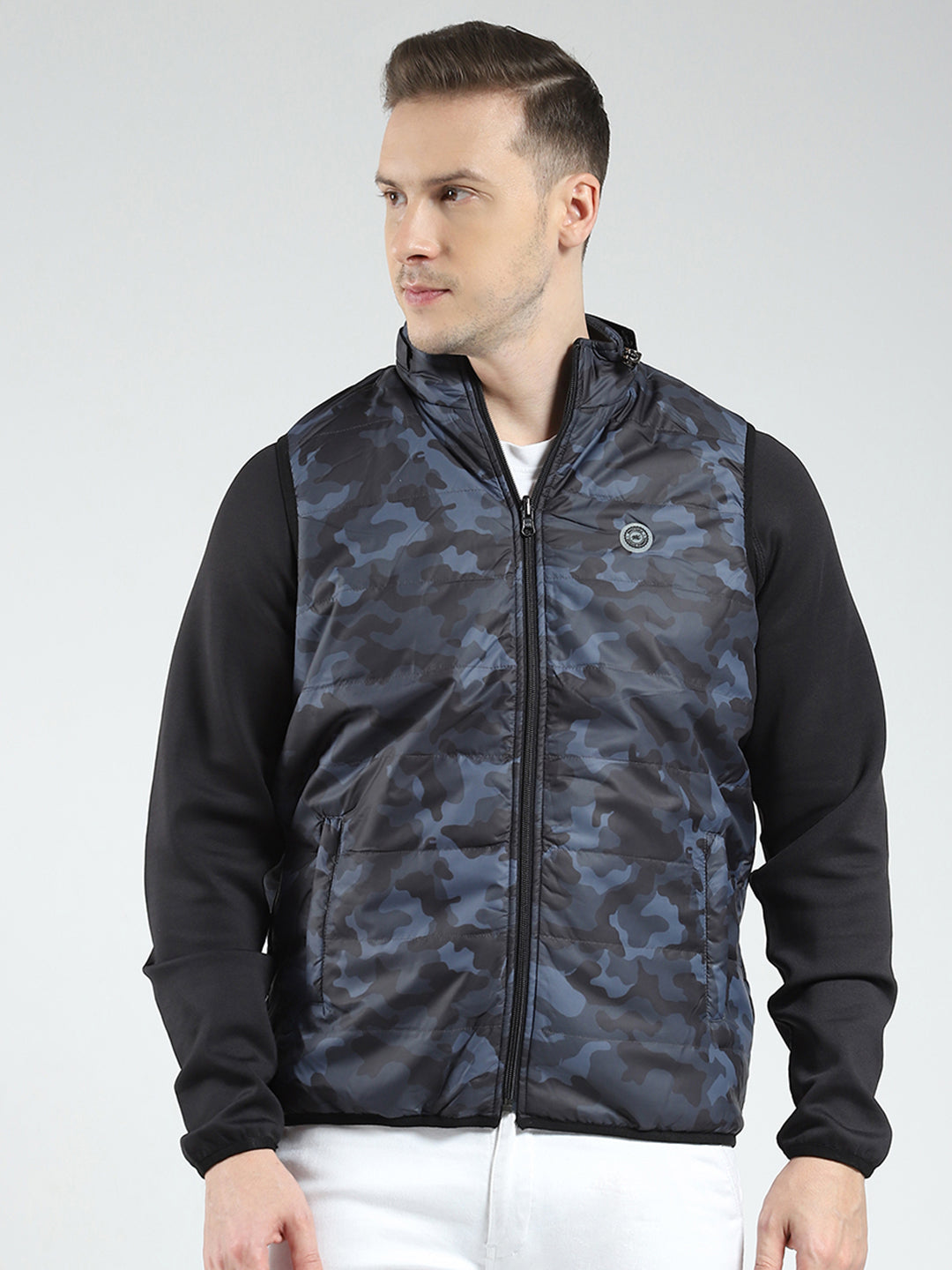 Men Black Solid Detachable Hood Full Sleeve Reversible Sweatshirt