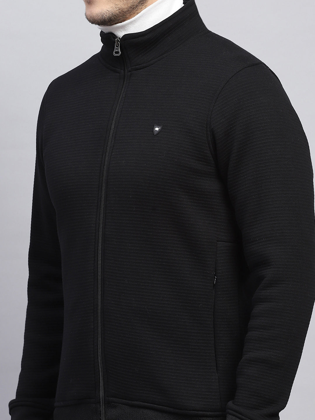 Men Black Solid Mock Neck Full Sleeve Sweatshirt