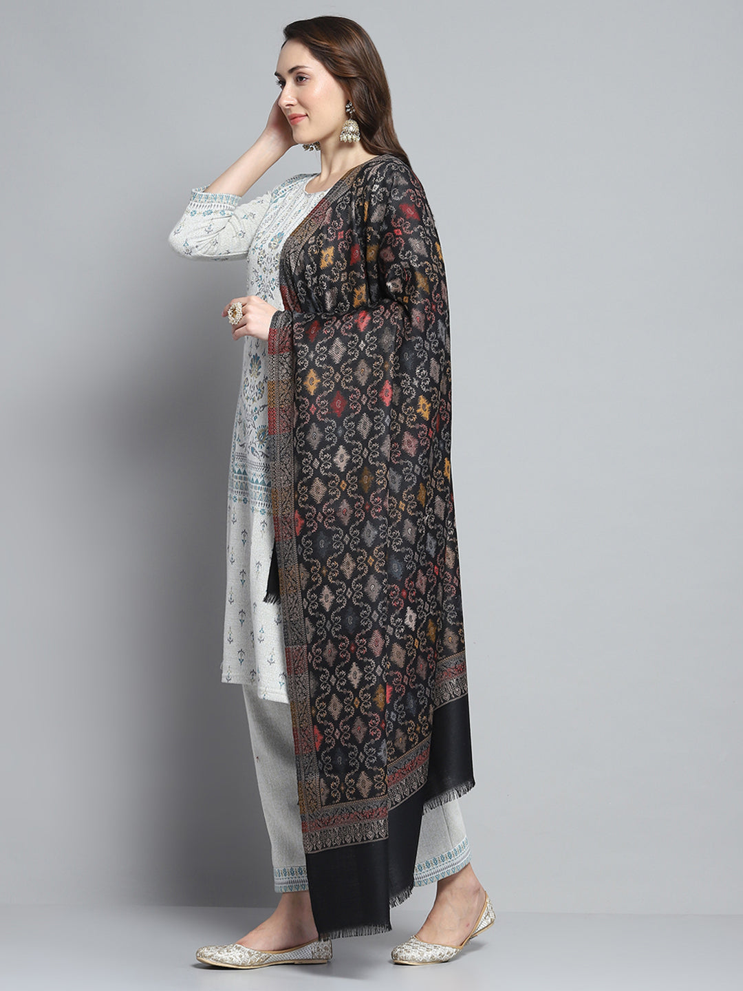 Women Multicolor Self Design Shawl