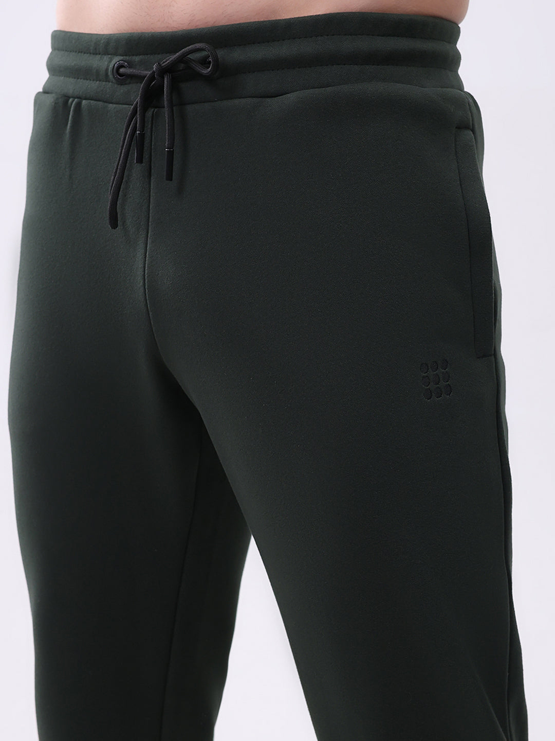 Rock.it Men Olive Solid Regular Fit Winter Lower