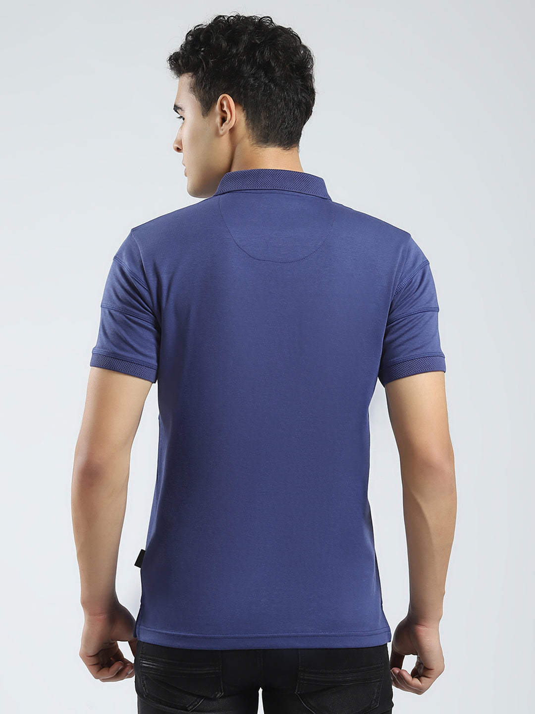 Men Blue Solid Collar Half Sleeve T-Shirt