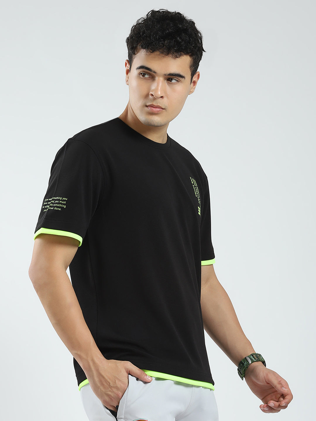 Men Black Printed Round Neck Half Sleeve T-Shirt