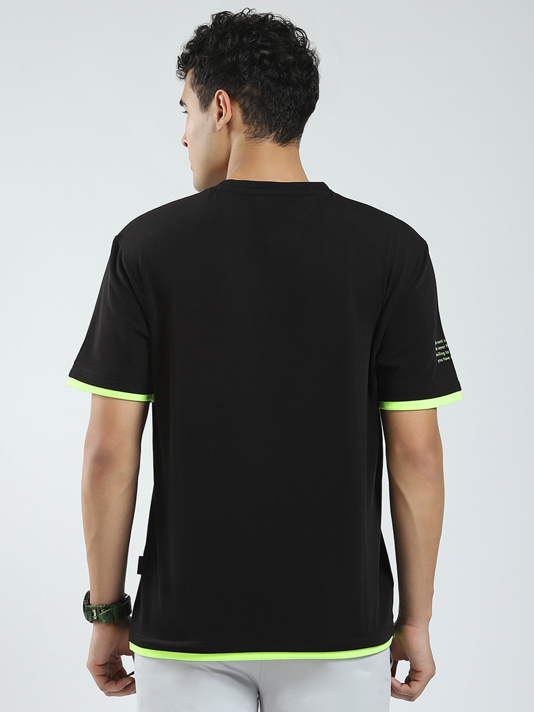 Men Black Printed Round Neck Half Sleeve T-Shirt