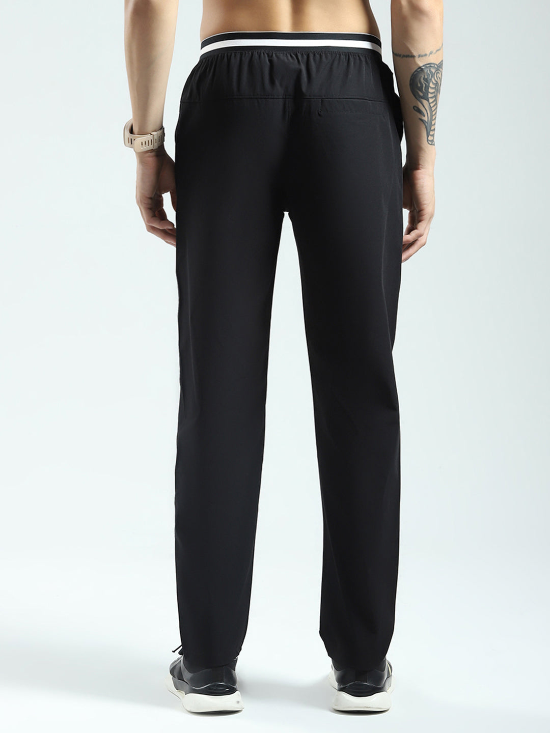 Rock.it Men Black Solid Regular Fit Lower