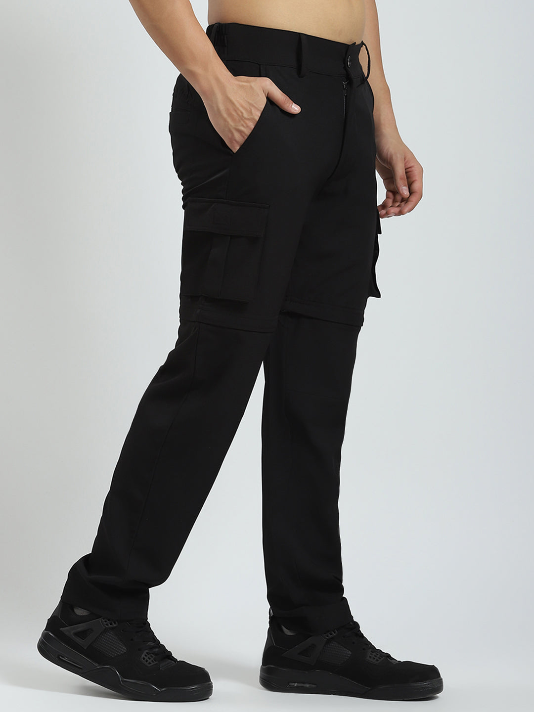 Men Black Solid Regular Fit Cargo