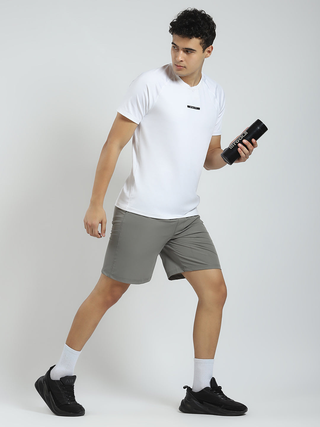 Men Grey Solid Regular Fit Short