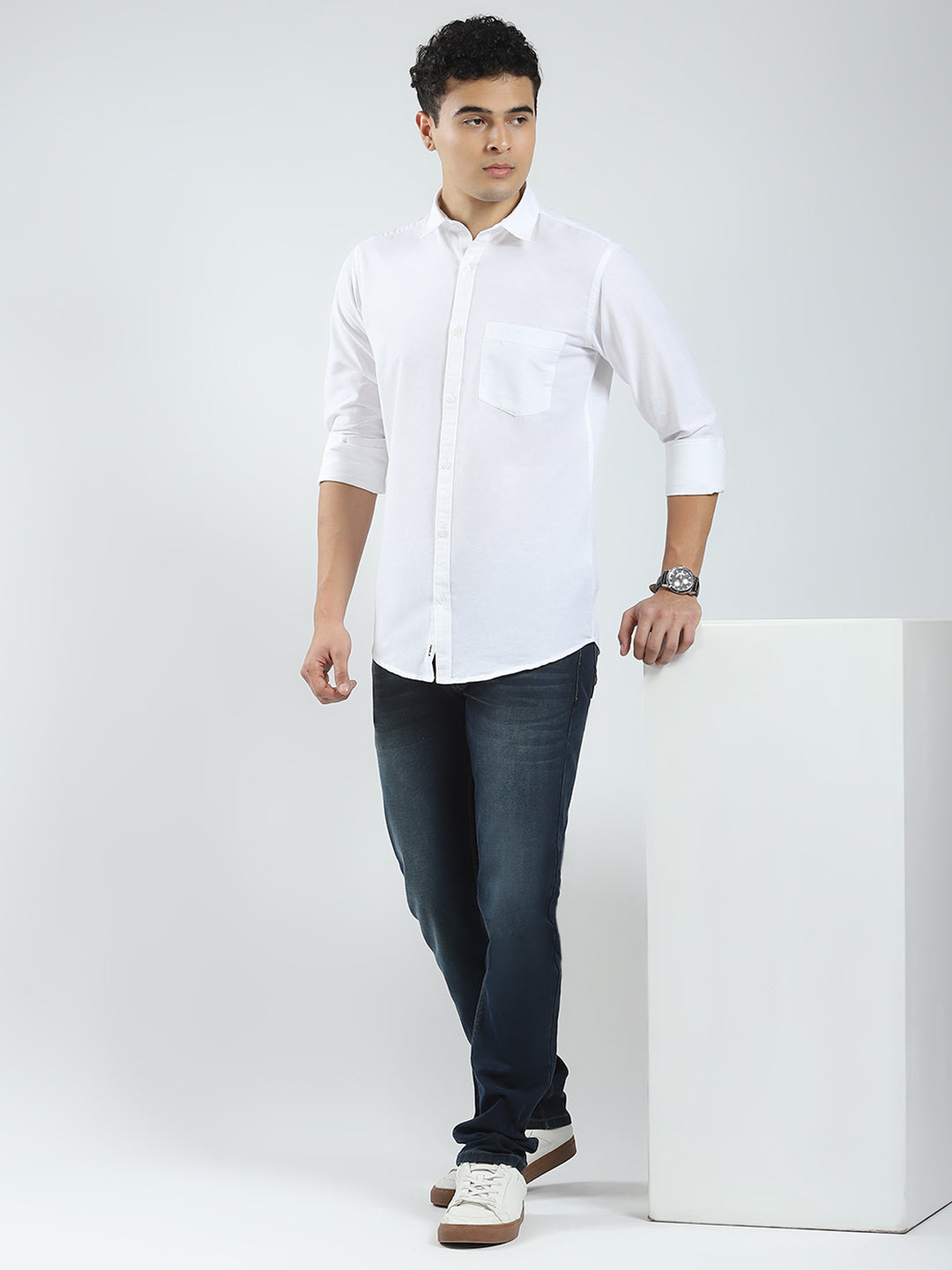 Men White Solid Collar Full Sleeve Shirt