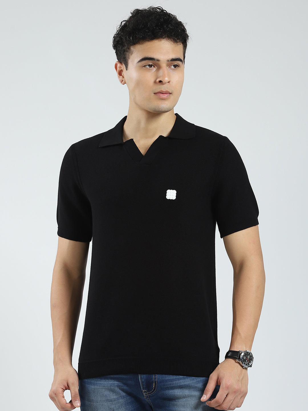 Men Black Solid Collar Half Sleeve T-Shirt