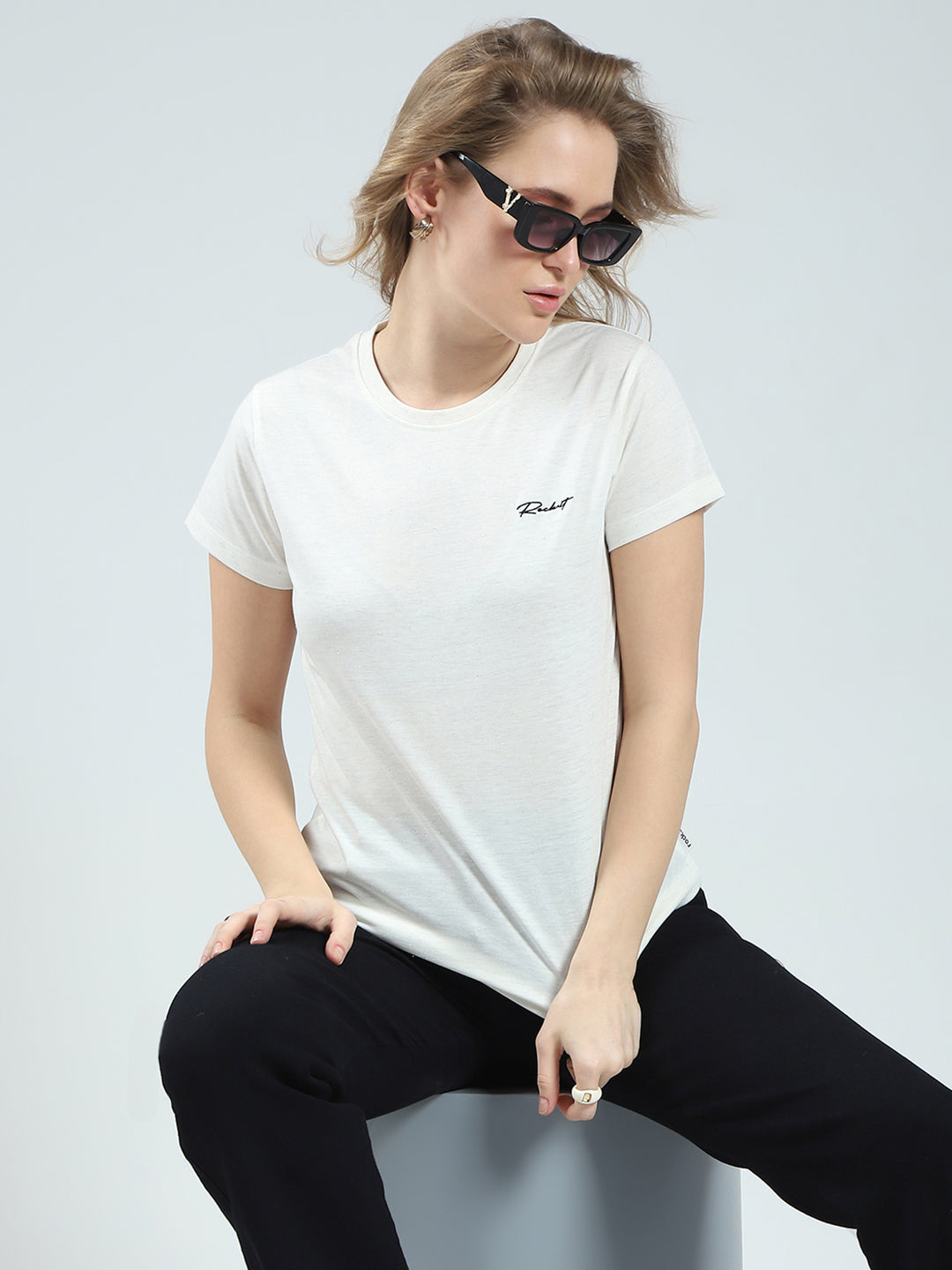Women Off White Solid Round Neck Half Sleeve Top