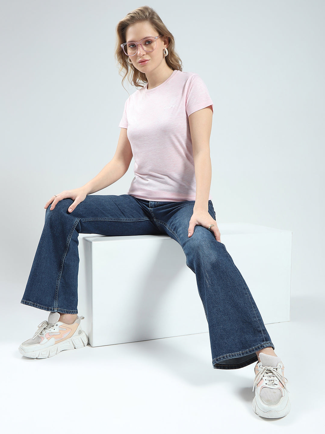 Women Pink Solid Round Neck Half Sleeve Top