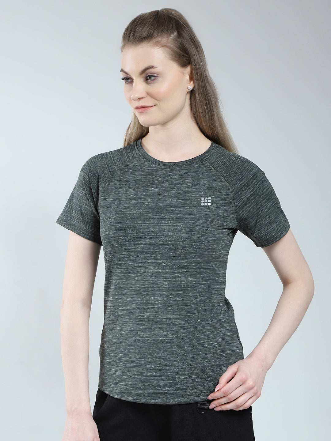 Rock.it Women Green Solid Round Neck Half Sleeve Top