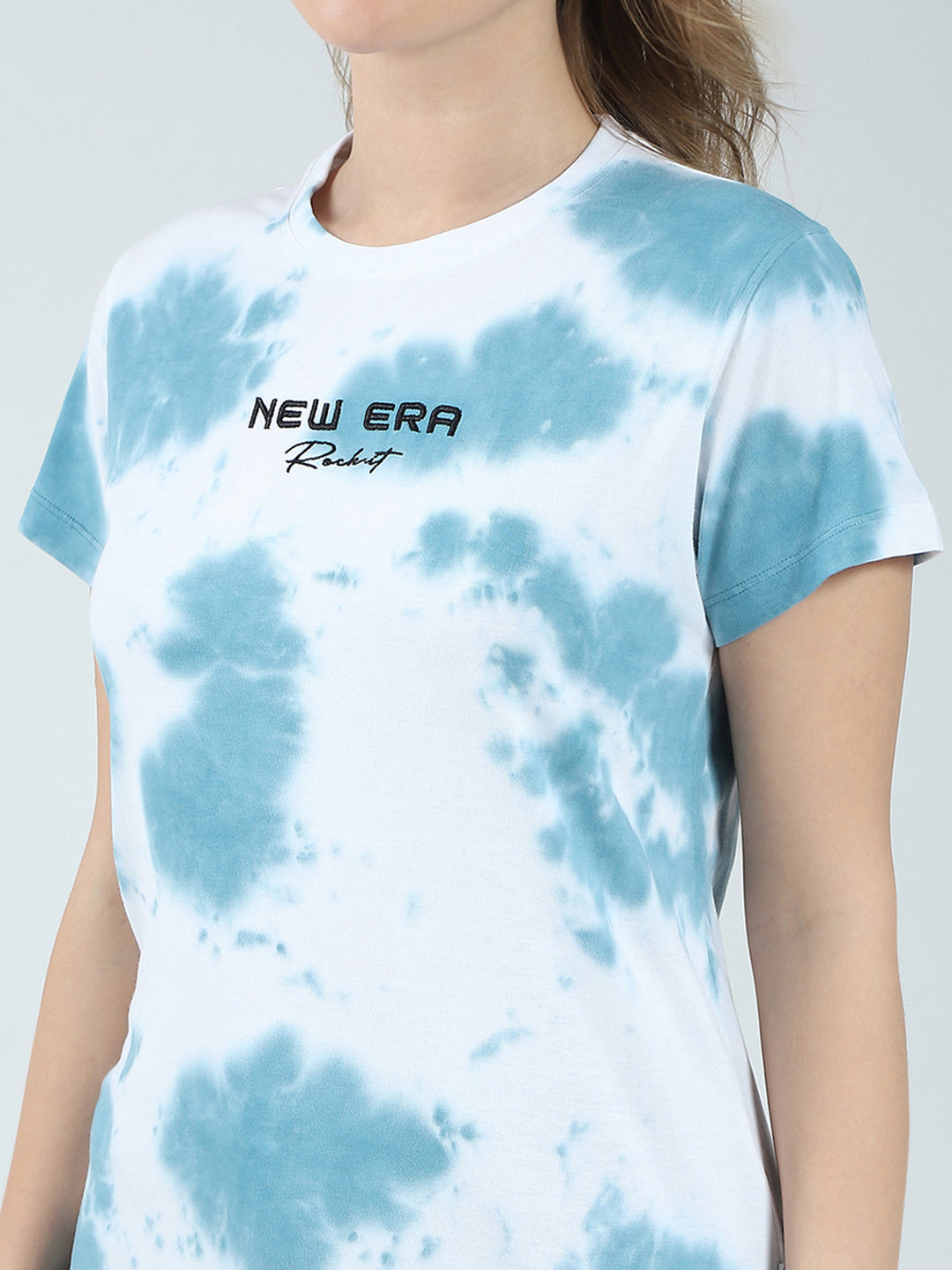 Women Blue Printed Round Neck Half Sleeve Top