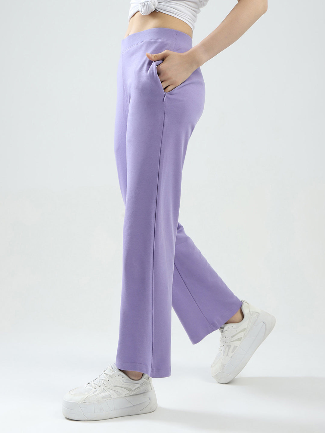 Women Purple Solid Regular Fit Lower