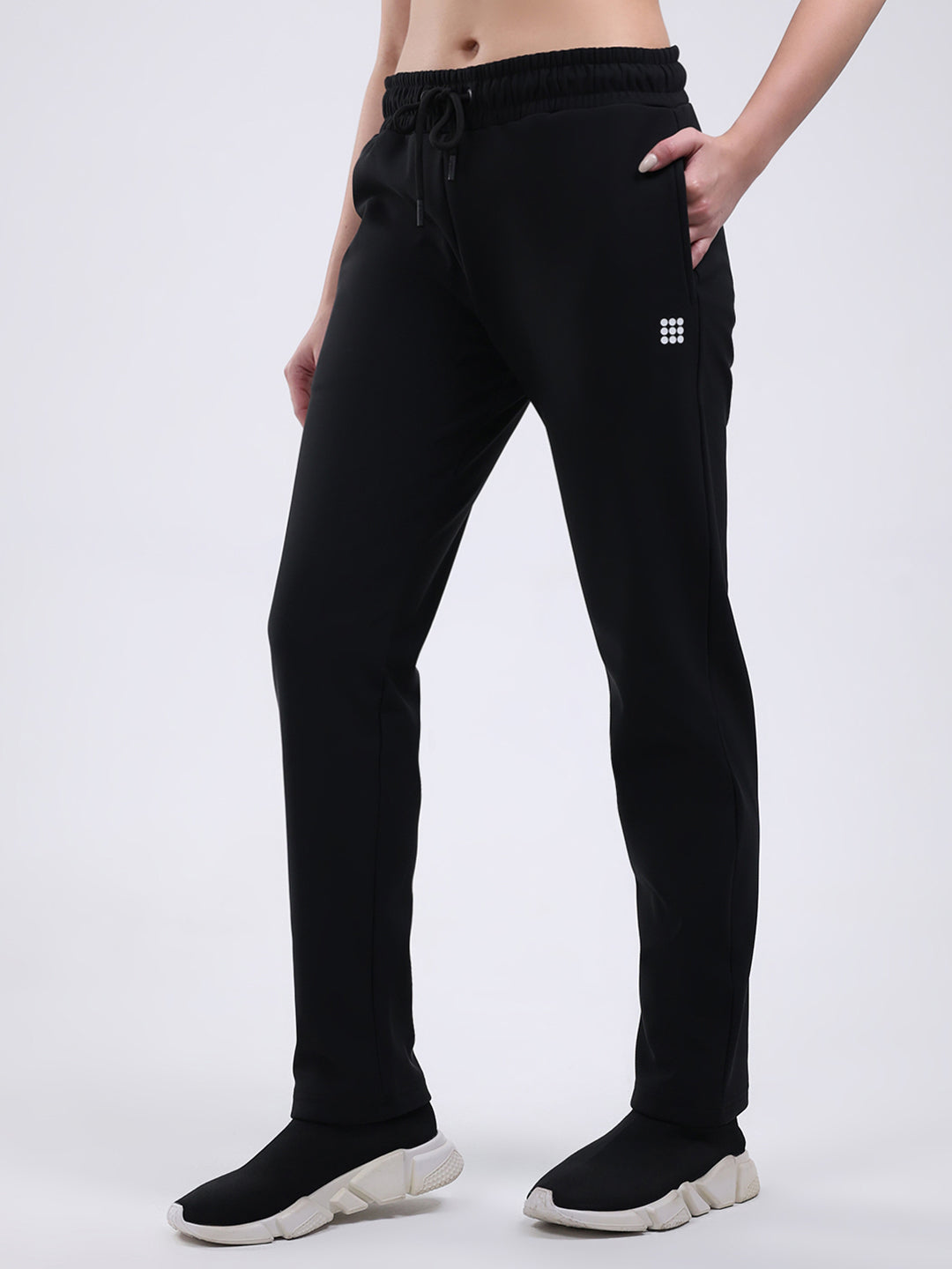 Rock.it Women Black Solid Collar Full Sleeve Winter Tracksuit