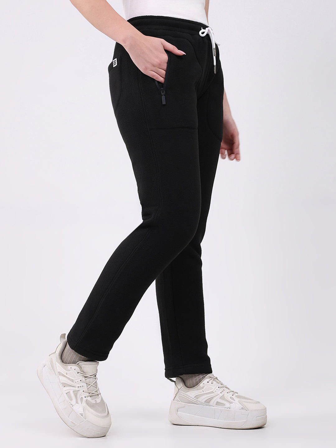 Rock.it Women Black Solid Regular Fit Winter Lower