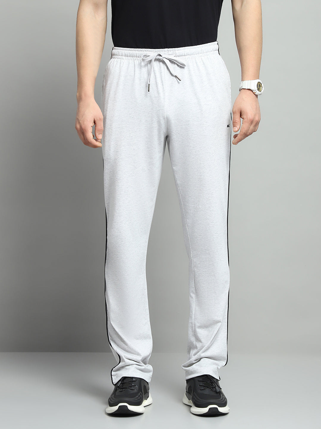 Men Off White Solid Regular Fit Lower