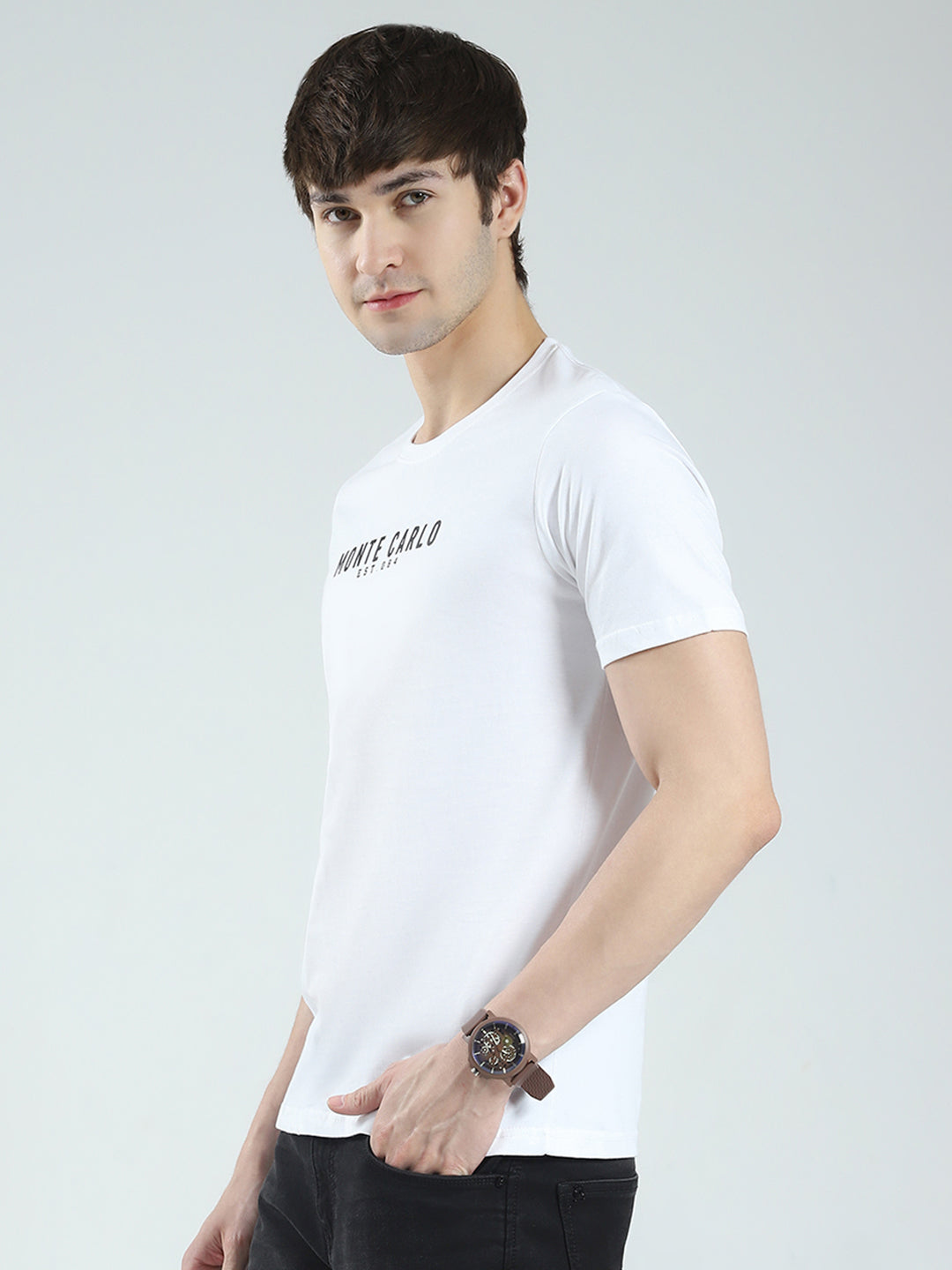 Men White Solid Round Neck Half Sleeve T-Shirt