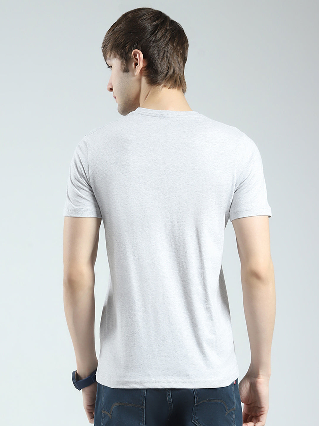 Men Grey Solid Round Neck Half Sleeve T-Shirt