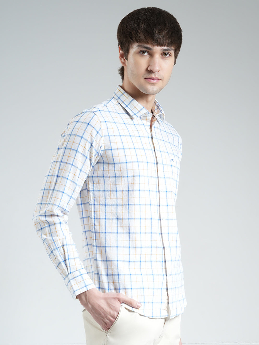 Men White Check Collar Full Sleeve Shirt