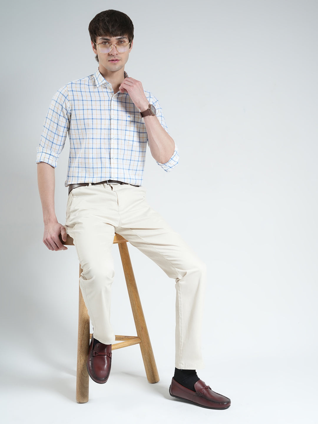 Men White Check Collar Full Sleeve Shirt