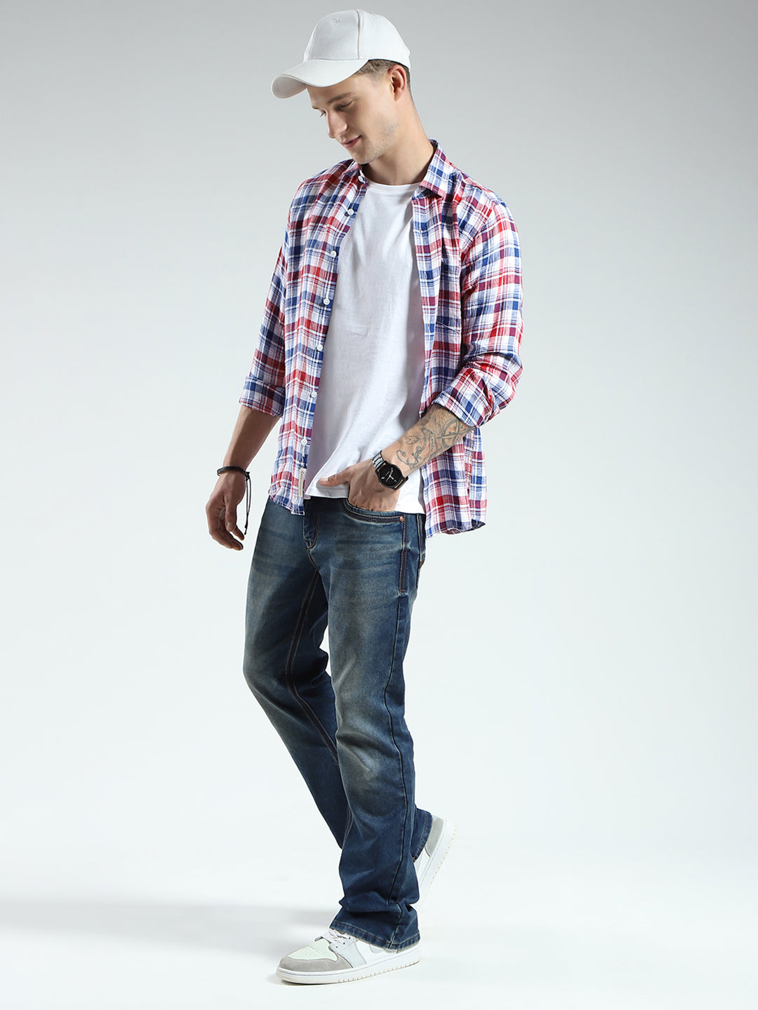Men Red Check Collar Full Sleeve Shirt