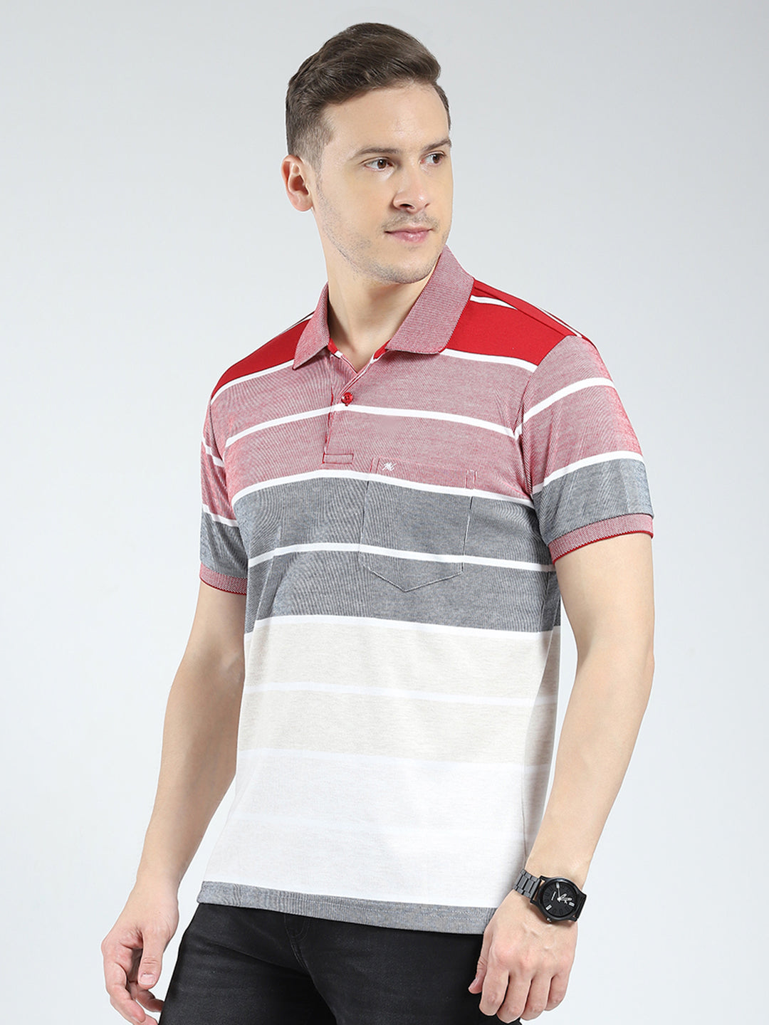 Men Red Stripe Collar Half Sleeve T-Shirt