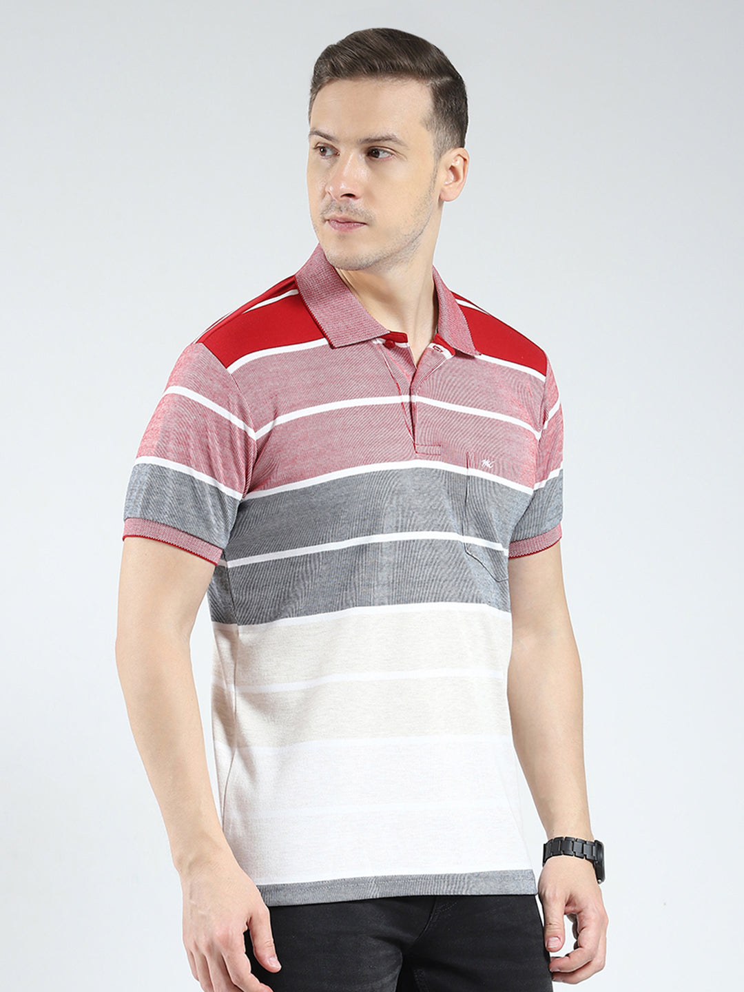 Men Red Stripe Collar Half Sleeve T-Shirt