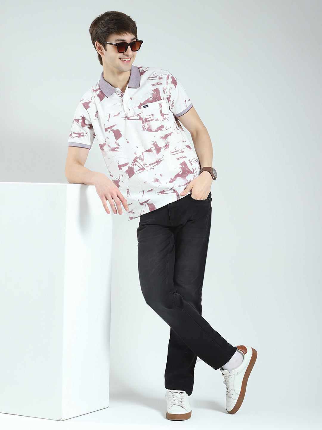 Men Pink Printed Collar Half Sleeve T-Shirt