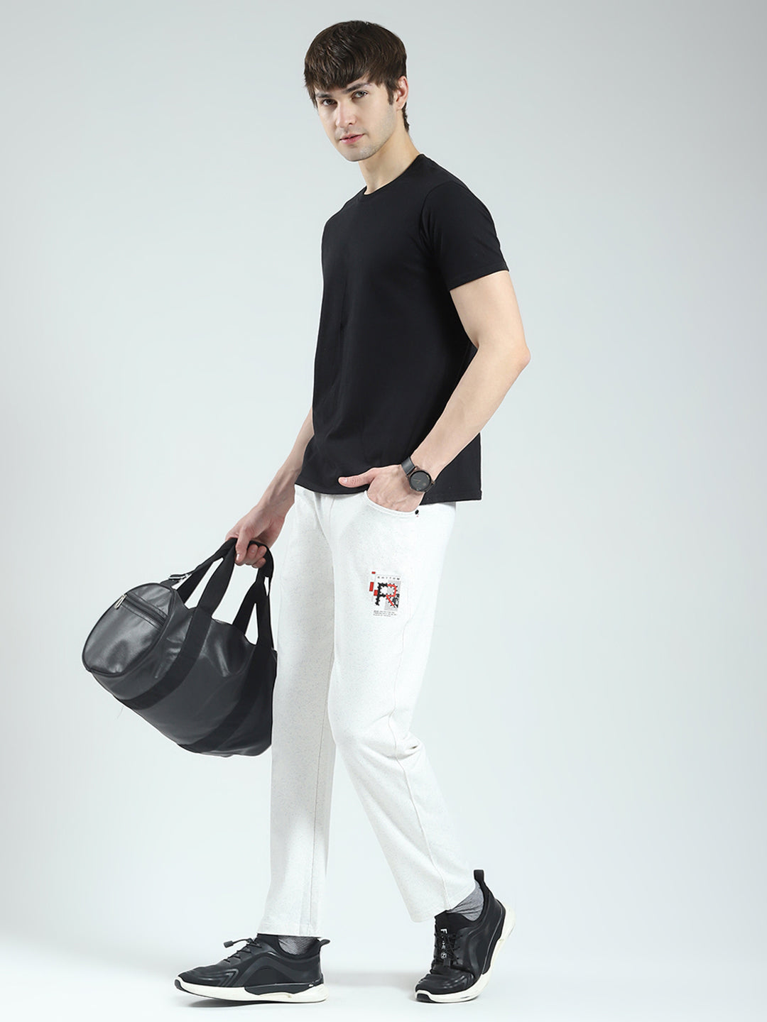 Men White Solid Regular Fit Lower