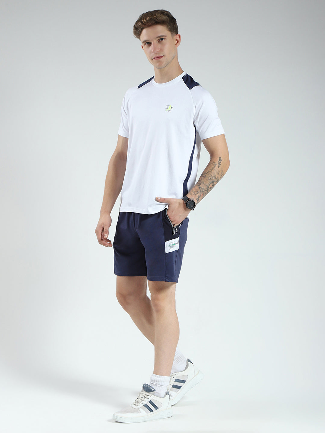 Men Blue Solid Round Neck Half Sleeve Bermuda Set