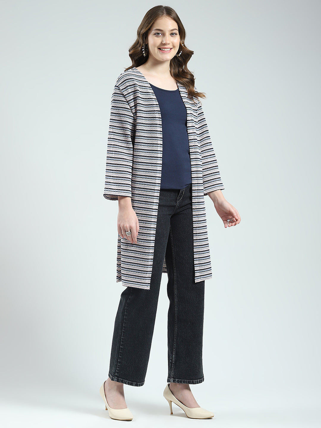 Women Navy Blue Self Design Front Open 3/4th Sleeve Shrug