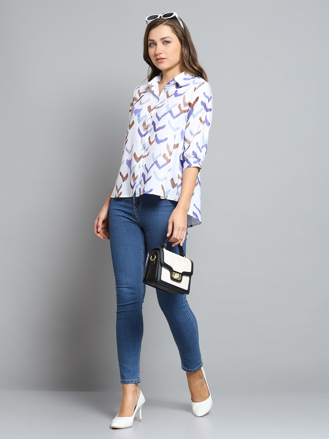Women Off White Printed Collar 3/4th Sleeve Top
