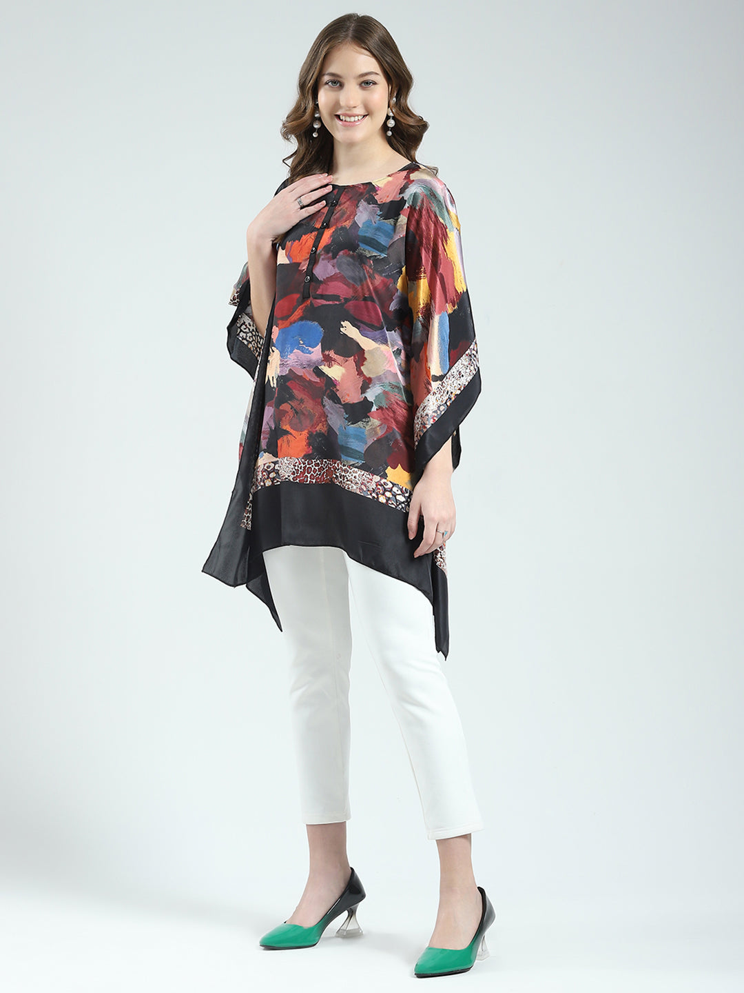 Women Black Printed Round Neck 3/4th Sleeve Poncho