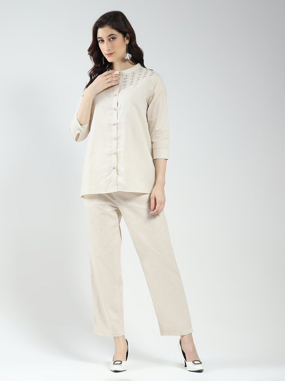Women Beige Self Design Band Neck 3/4th Sleeve Cords Set