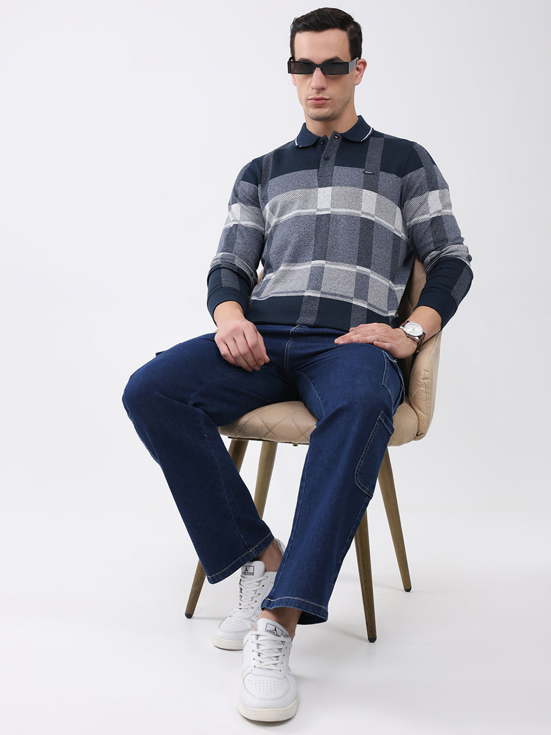 Men Navy Blue Abstract Collar Full Sleeve Winter T-Shirt