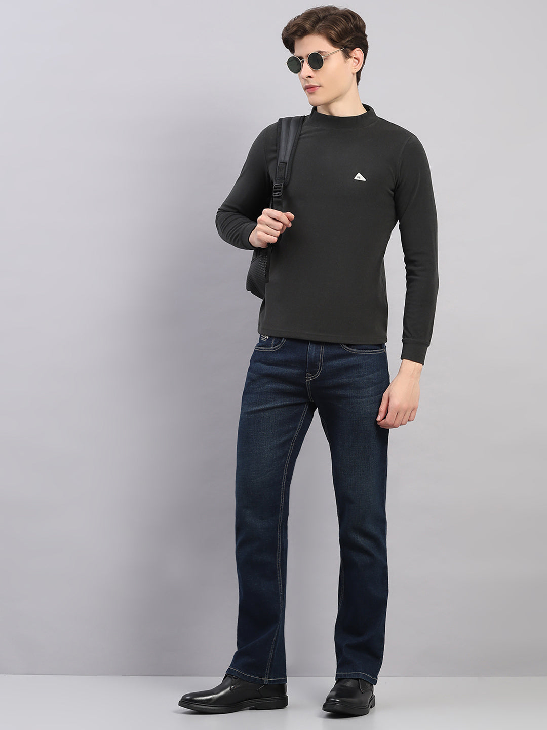 Men Charcoal Solid Round Neck Full Sleeve Winter T-Shirt