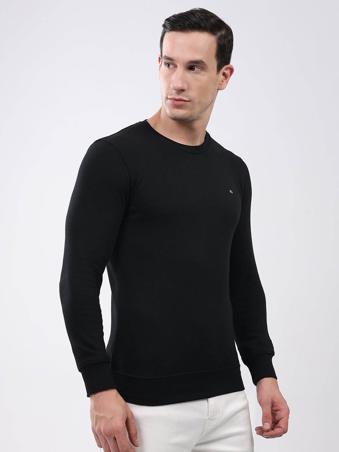 Men Black Solid Round Neck Full Sleeve Winter T-Shirt