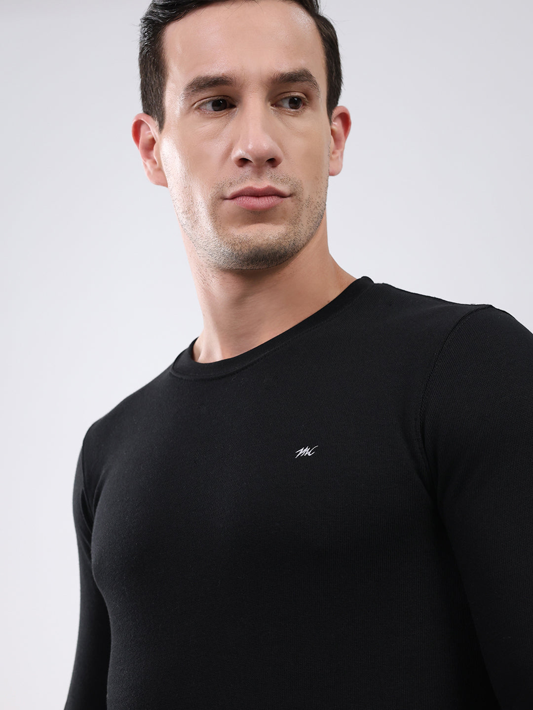 Men Black Solid Round Neck Full Sleeve Winter T-Shirt