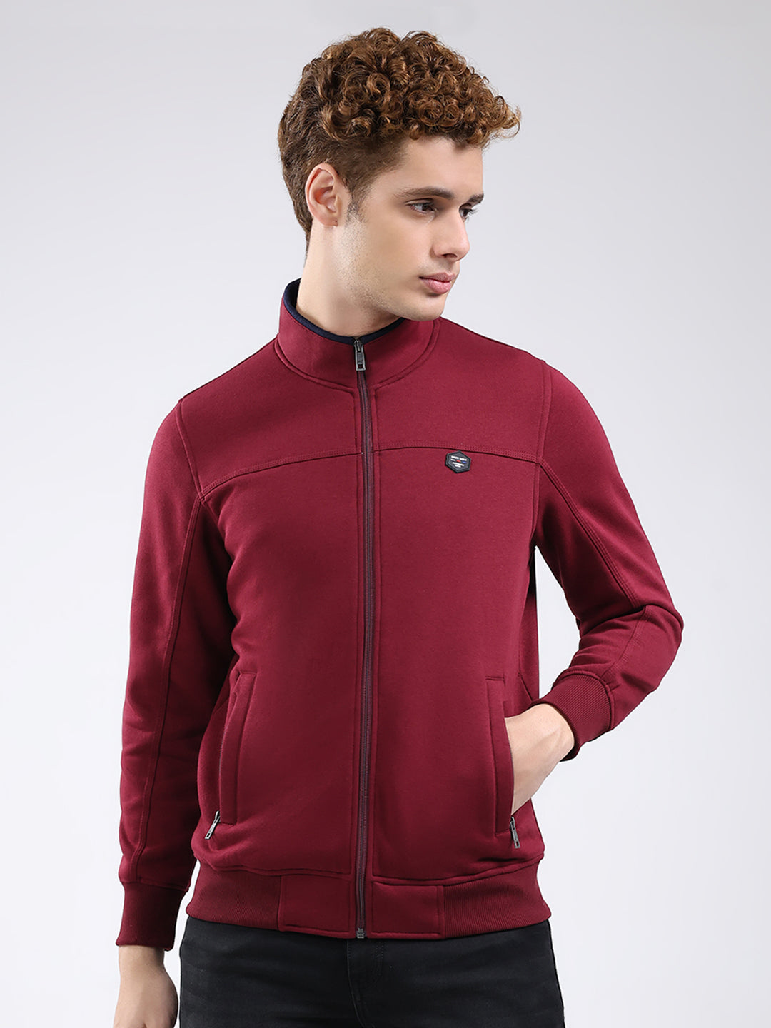 Men Maroon Solid Mock Neck Full Sleeve Sweatshirt