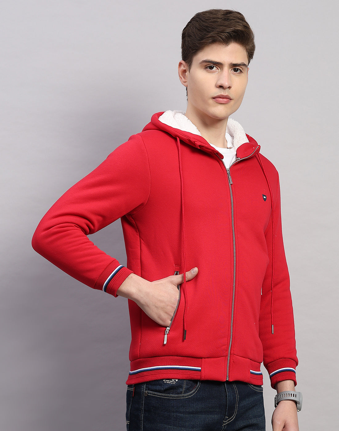 Men Red Solid Hooded Full Sleeve Sweatshirt
